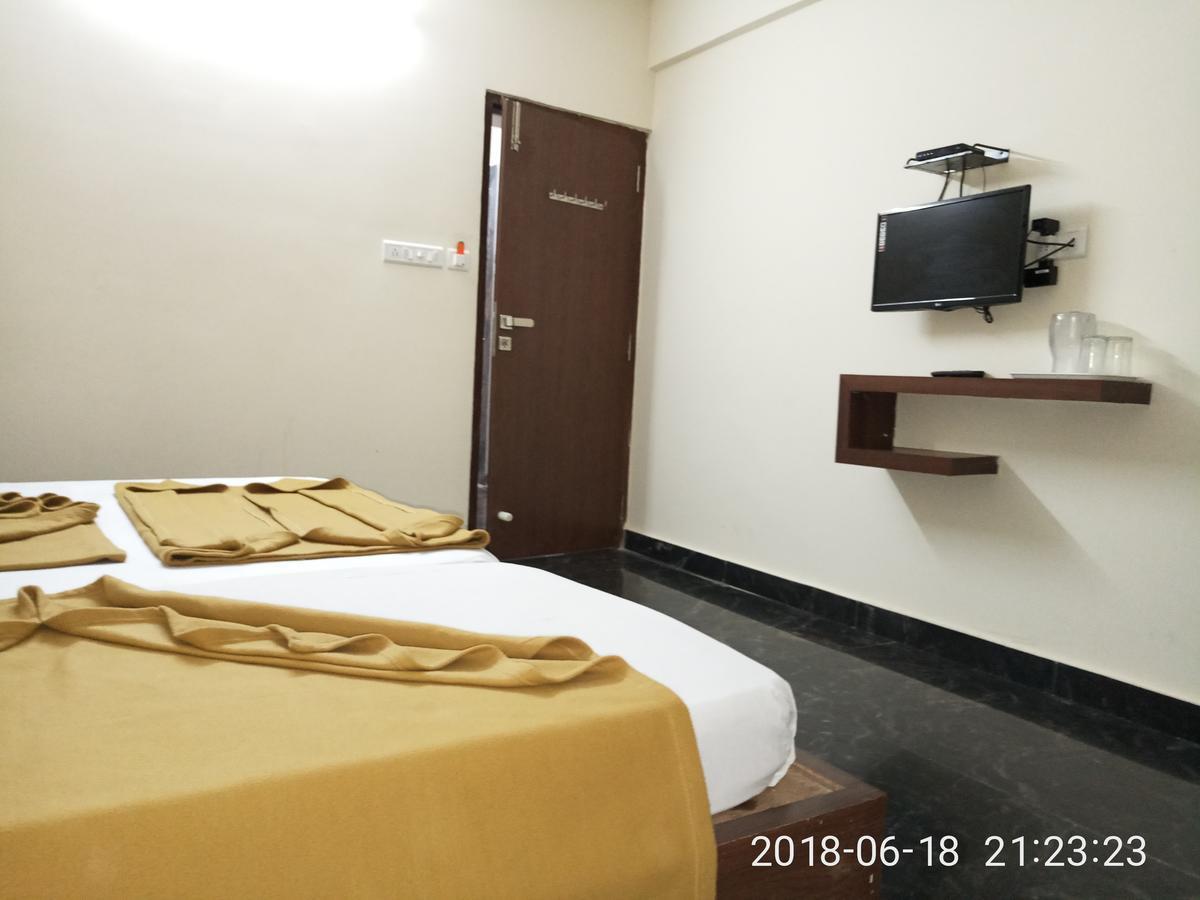 Sapphire Stay บังกาลอร์ ภายนอก รูปภาพ