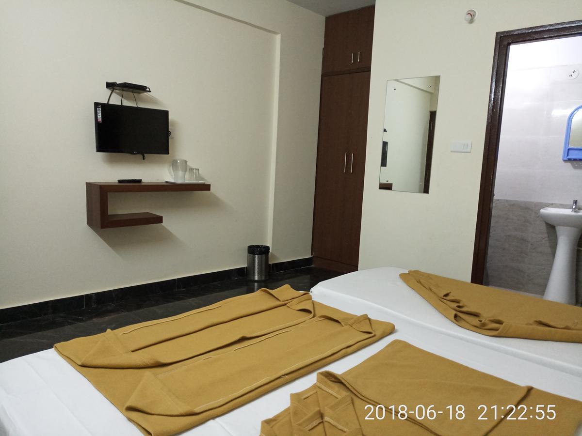 Sapphire Stay บังกาลอร์ ภายนอก รูปภาพ